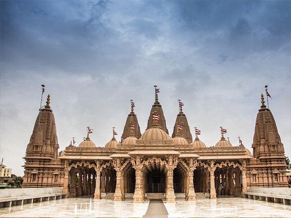 Jamnagar to Rajkot taxi